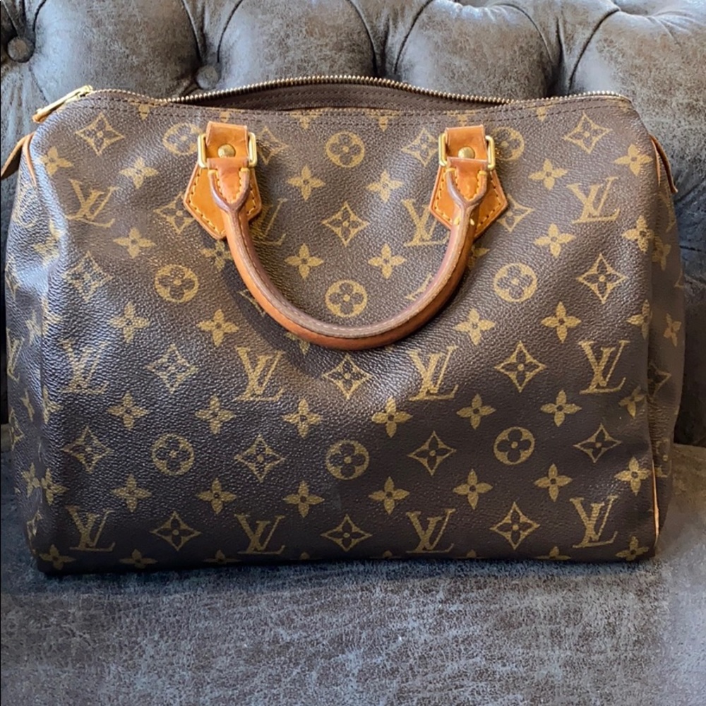 Louis Vuitton Speedy 30